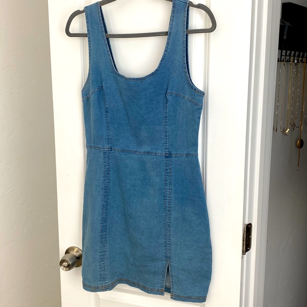 Brand new Denim VICI dress. Size Medium with stretch!